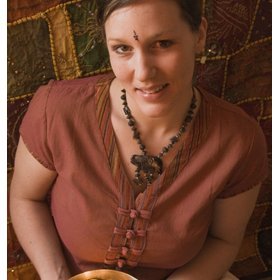 CROS WICKRAMA Aurélie praticien.ne membre d'Ayurvedaen France